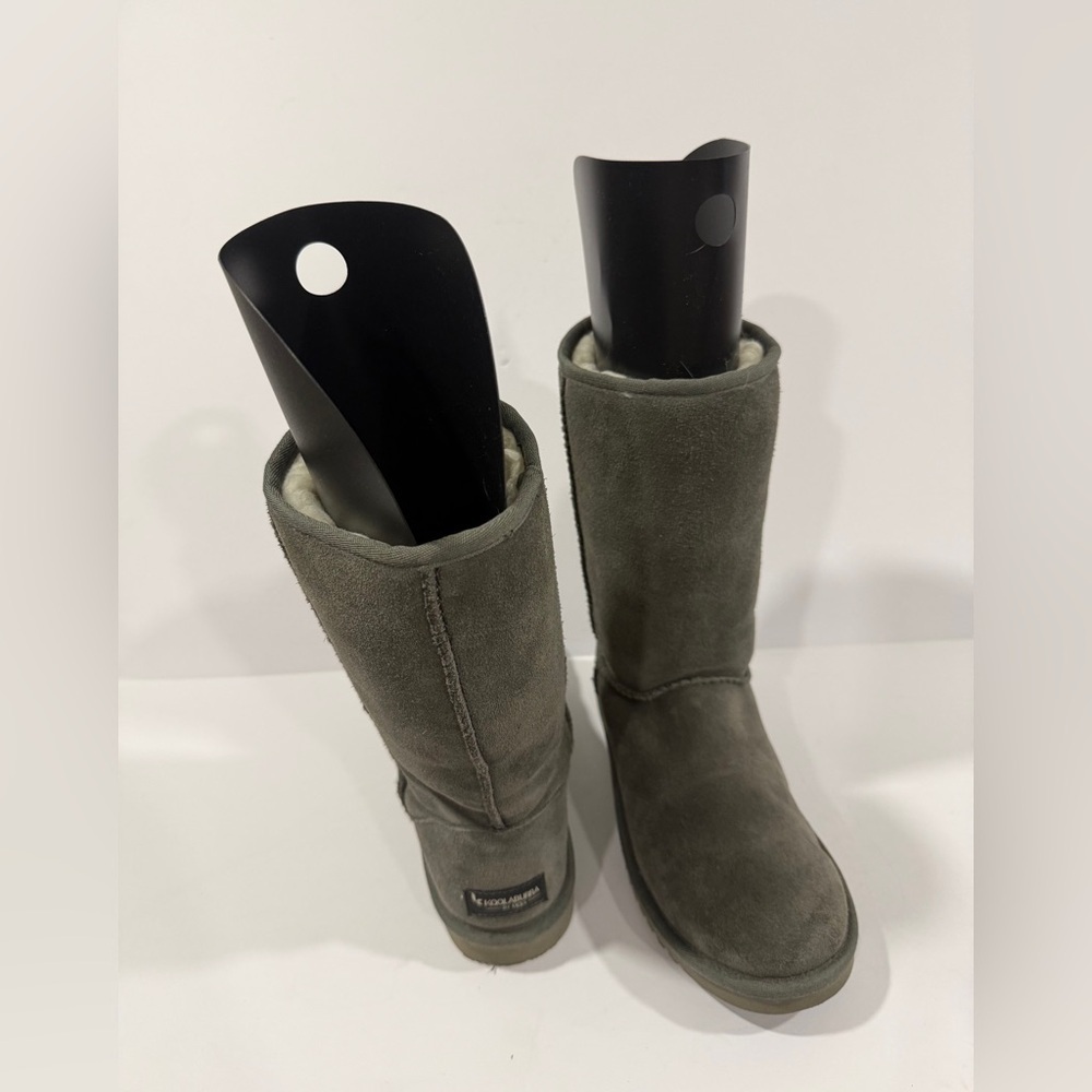 Koolaburra by UGG Tall Gray Shearling Boots Women’s 7 Classic Cozy Winter - Picture 5 of 10